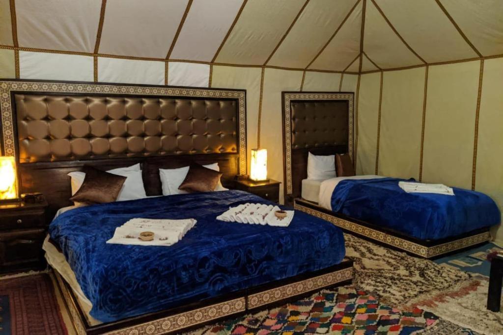Luxury Desert Camp Мерцуга Екстериор снимка
